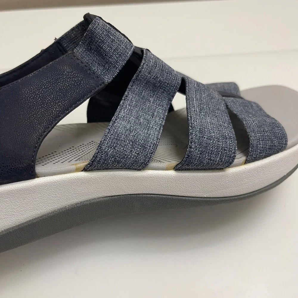 Clarks Sandals Womens 10W Navy Arla Shaylie Cloudsteppers Comfort Strappy Shoe